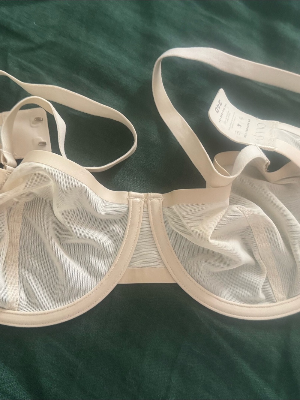 Bundle Lot of 10 Cuup Bras EUC 34D 9 colors
Amazing buy ! Balconette Mesh - Picture 8 of 11